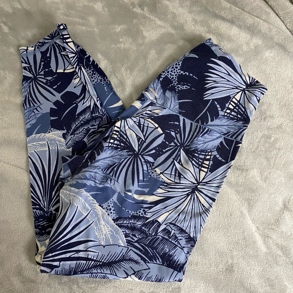 AERIE PLAY LEGGINGS